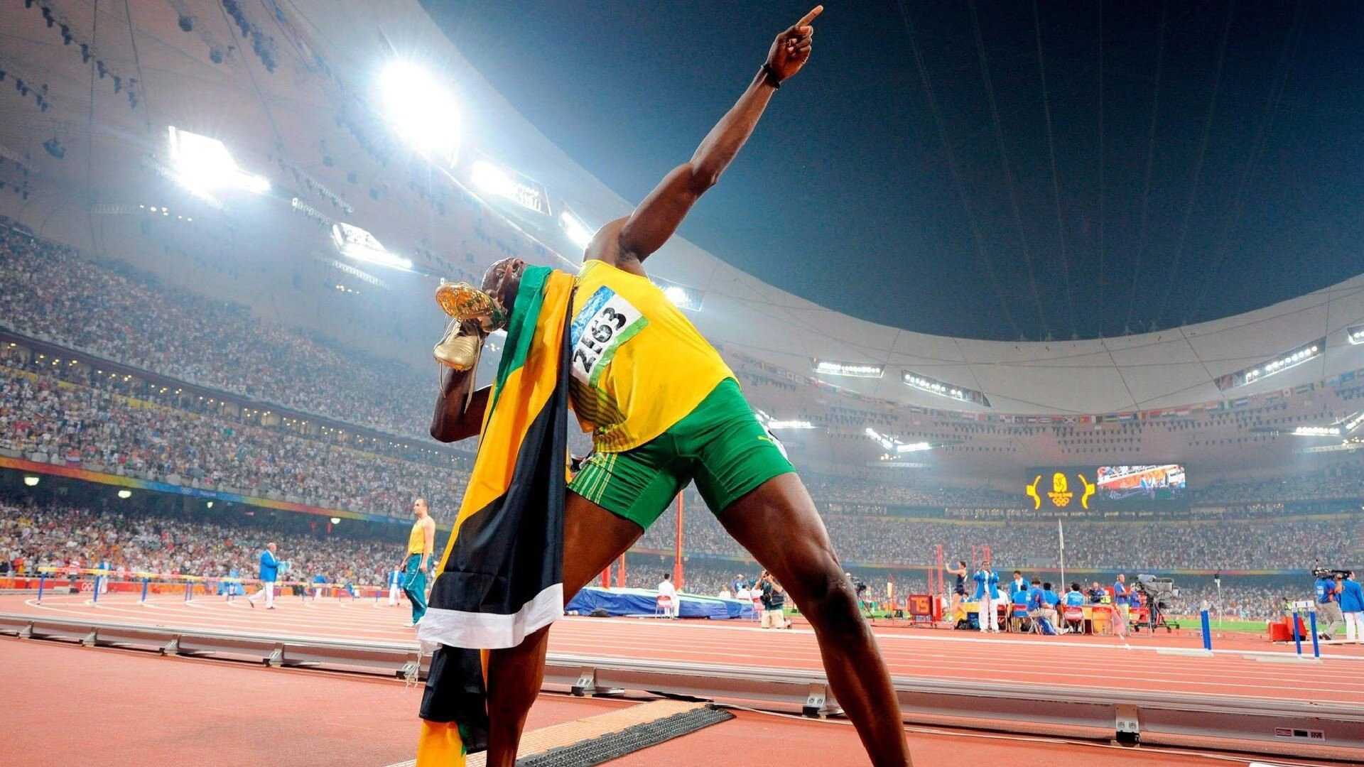 开云官方平台-保罗的独舞，当四川的群山遇见天津的海浪