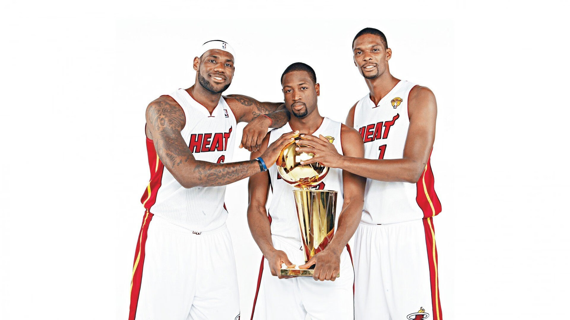 开云体育登录-宿敌的黄昏，湖人抢七闪电战，掘金王朝的裂痕